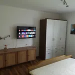 Apartment Tschengla Mit Eigener Sonnenterrasse - Wiese - Wlan - Netflix