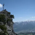 Tschengla Mit Eigener Sonnenterrasse - Wiese - Wlan *