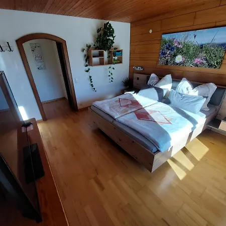 Apartamento Tschengla Mit Eigener Sonnenterrasse - Wiese - Wlan *