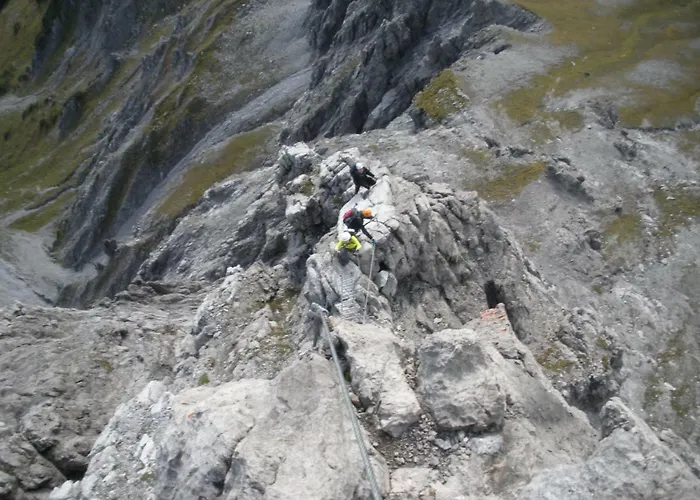 Tschengla Mit Eigener Sonnenterrasse - Wiese - Wlan Bürserberg